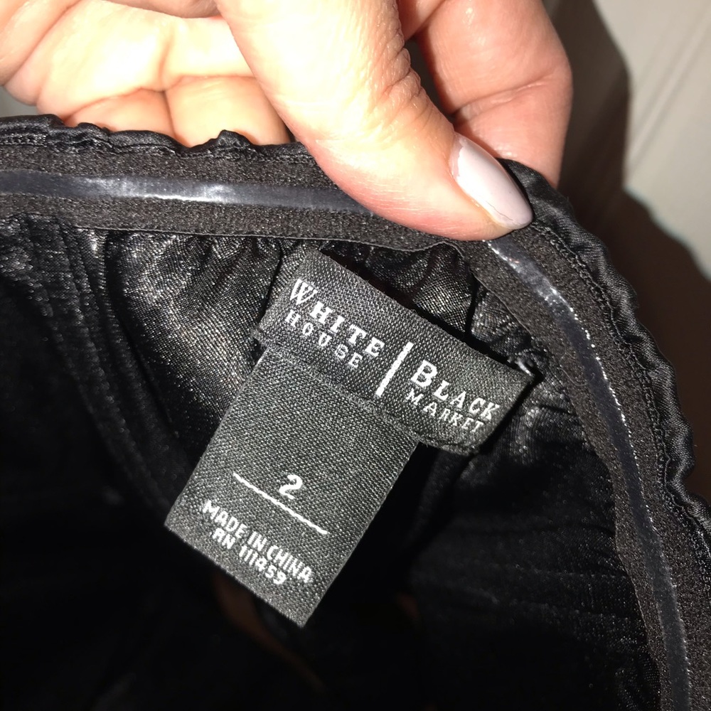 Black halter top - Picture 6 of 7